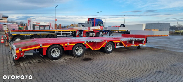 MAX Trailer naczepa 3 osiowa typu semi, zagłębienia, rozciągana, pod ciągnik standard