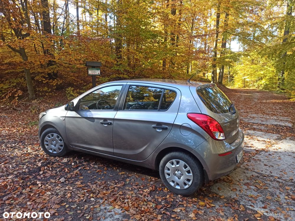 Hyundai i20 1.25 Classic + - 5