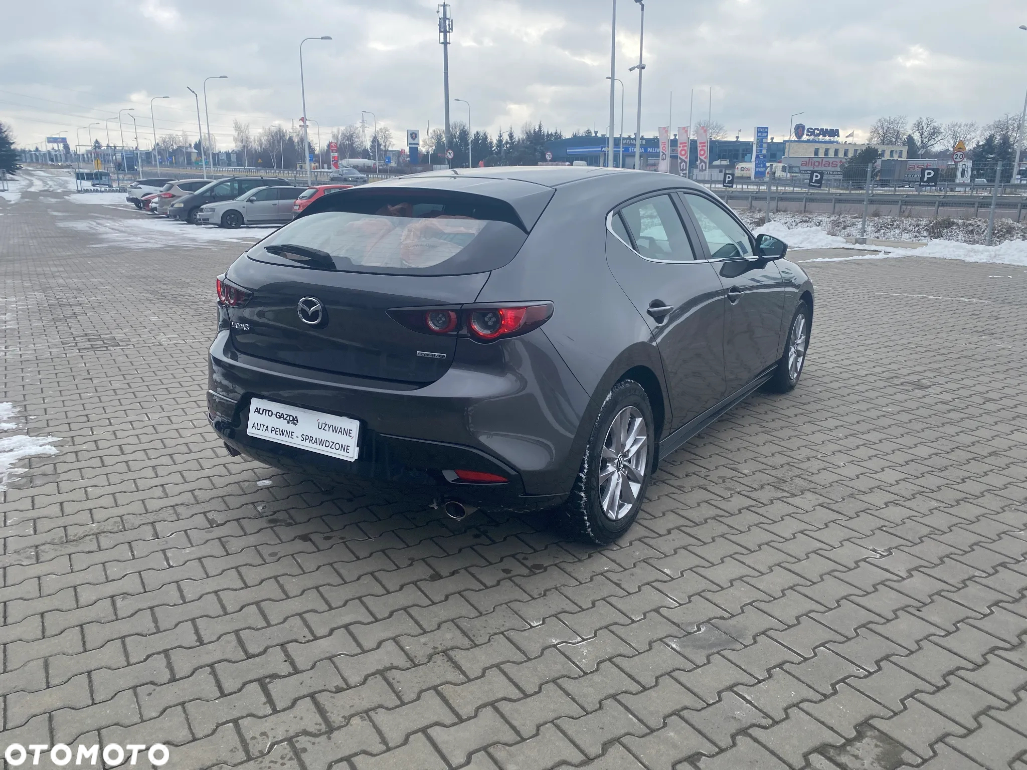 Mazda 3 - 6
