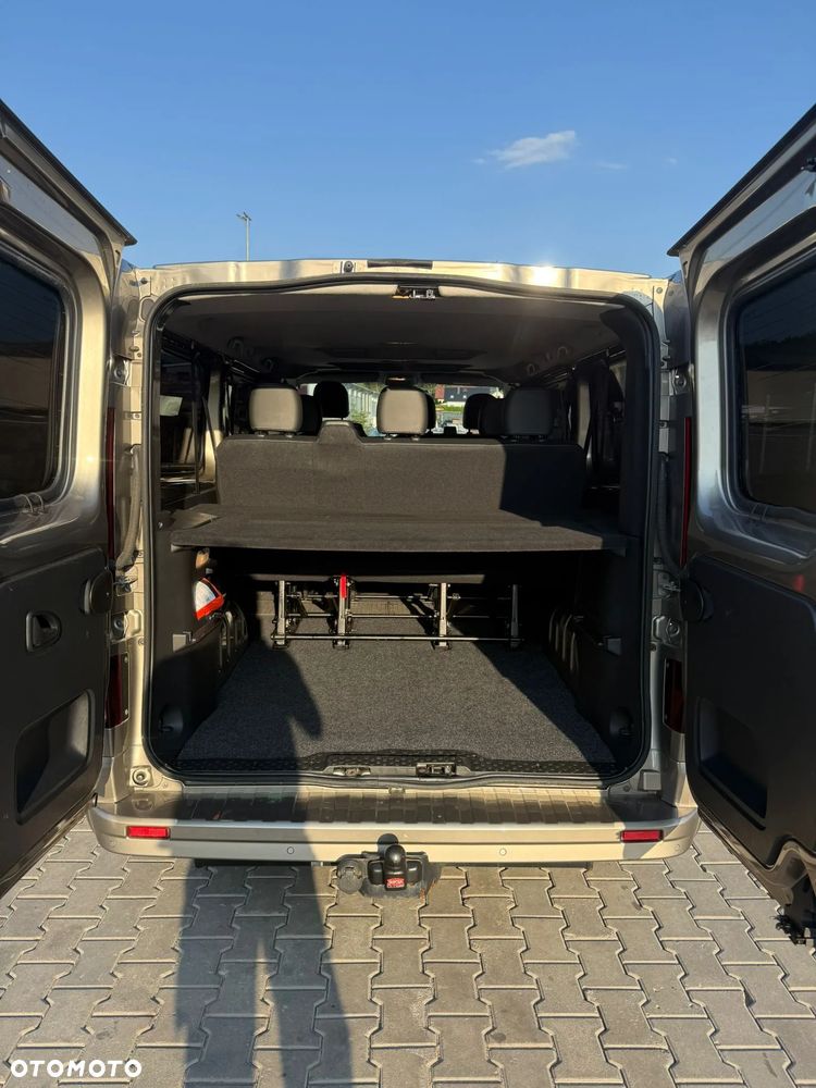 Opel Vivaro - 15