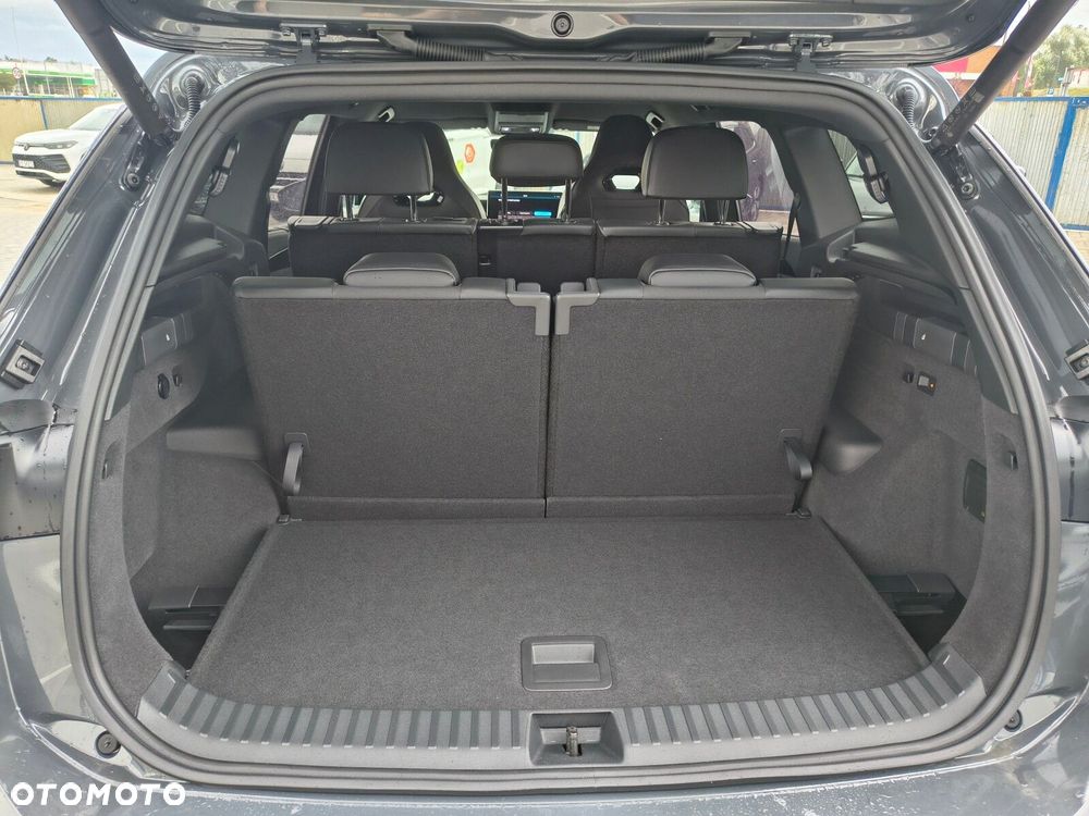 Volkswagen Tayron 2.0 TDI SCR 4Mot R-Line Plus DSG - 8