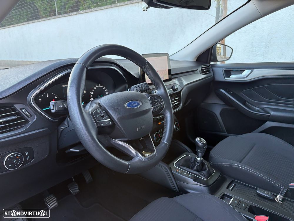 Ford Focus SW 1.5 TDCi EcoBlue Business - 26