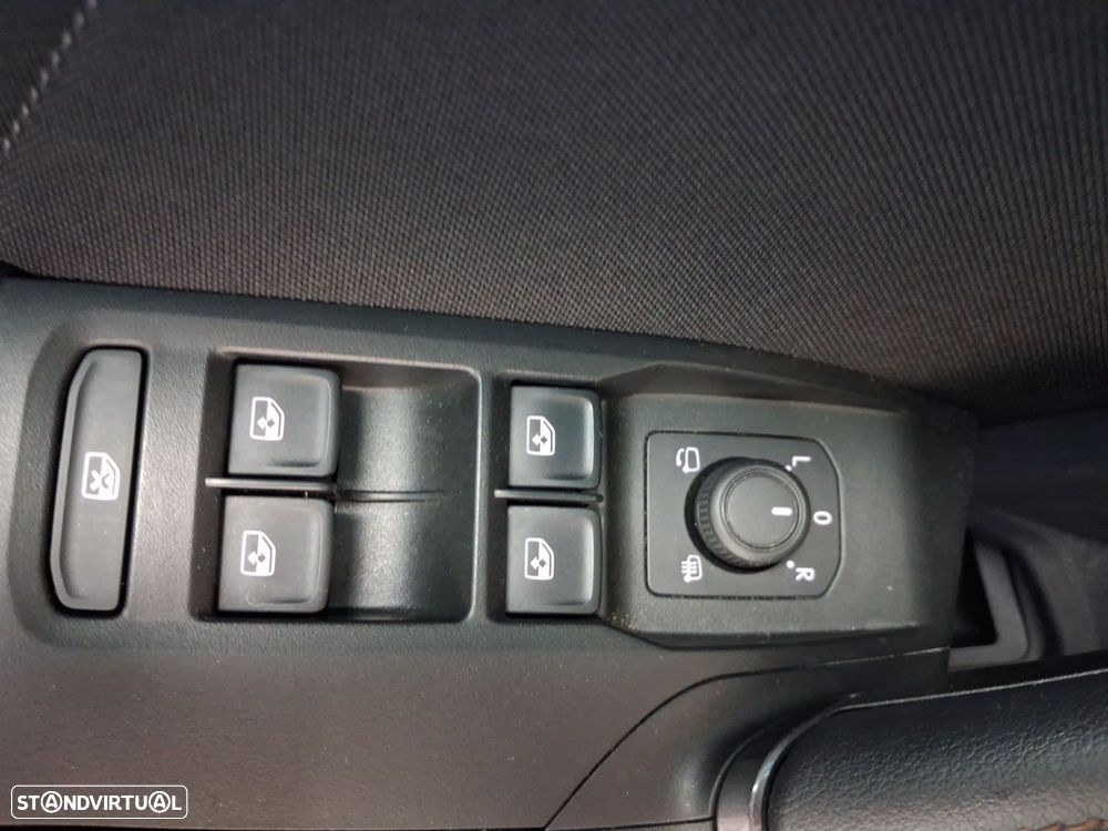 Cupra Formentor 1.5 e-Hybrid DSG - 10