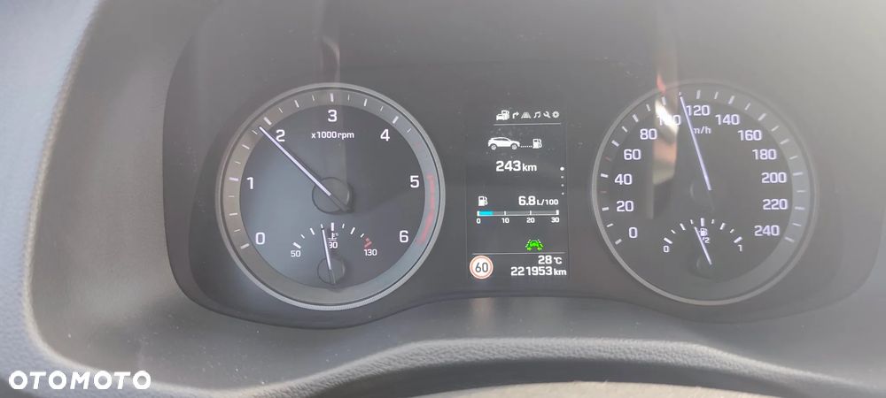 Hyundai Tucson blue 1.7 CRDi 2WD Passion - 14
