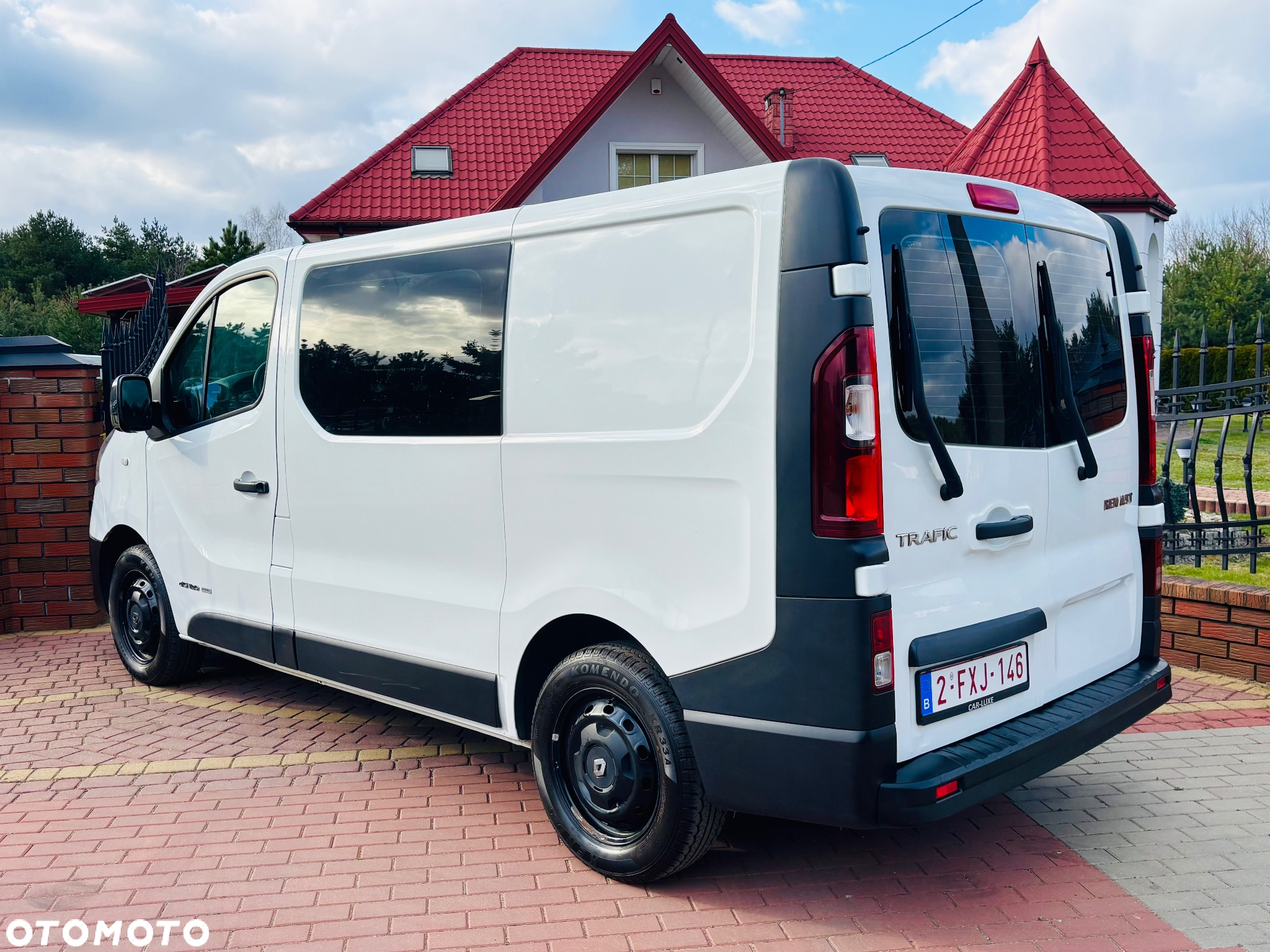 Renault Trafic - 9