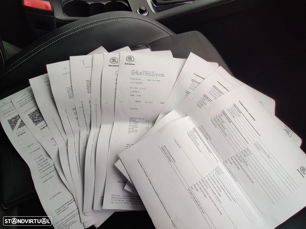 Skoda Octavia 2.0 TDI RS DSG - 29