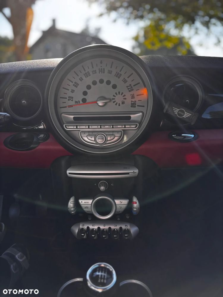 MINI Cooper Standard - 9