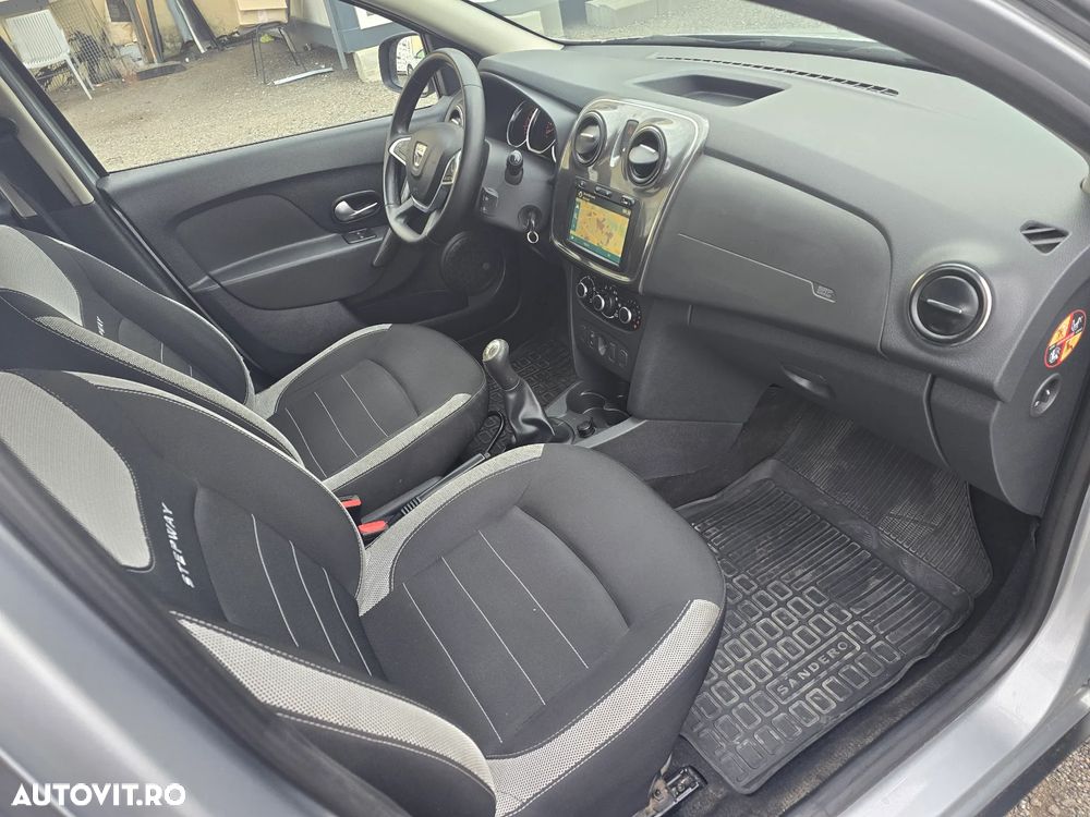 Dacia Sandero Stepway 1.5 Blue dCi - 11