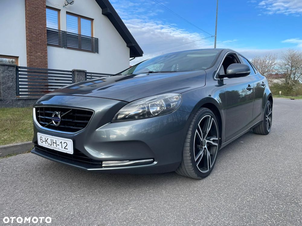 Volvo V40 D2 Summum - 1
