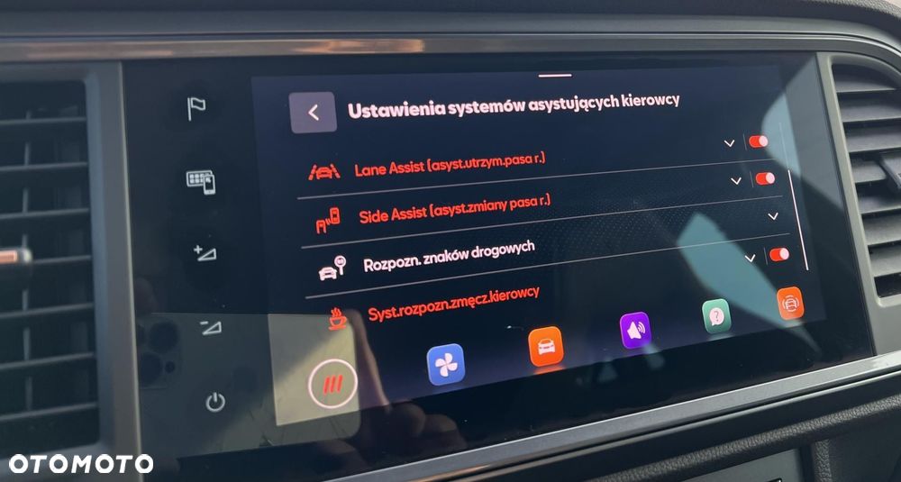 Cupra Ateca 2.0 TSI 4Drive VZ DSG - 10