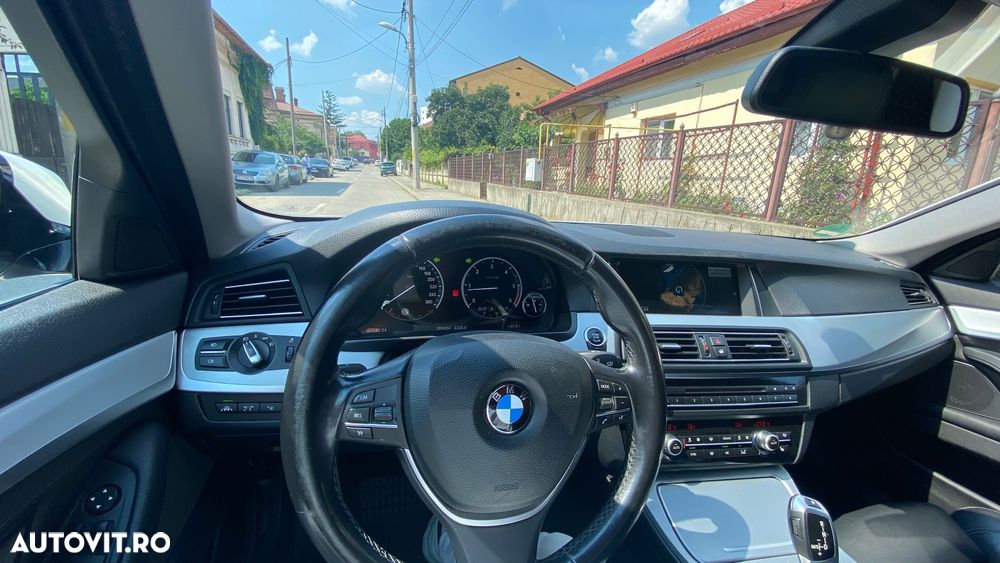 BMW Seria 5 520d xDrive Aut. Luxury Line - 9