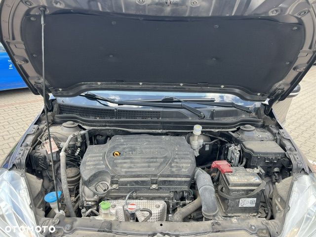 Suzuki SX4 1.6 Premium - 22