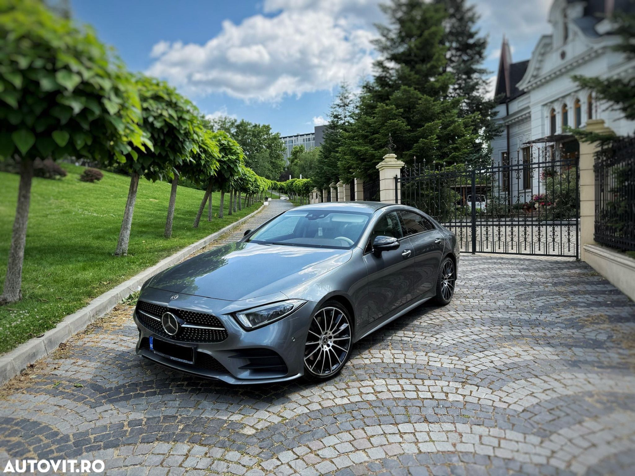 Mercedes-Benz CLS 400 d 4MATIC Aut - 1