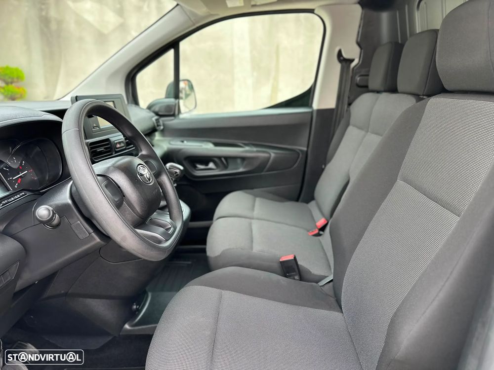 Toyota ProAce City 1.5 D L1 - 12