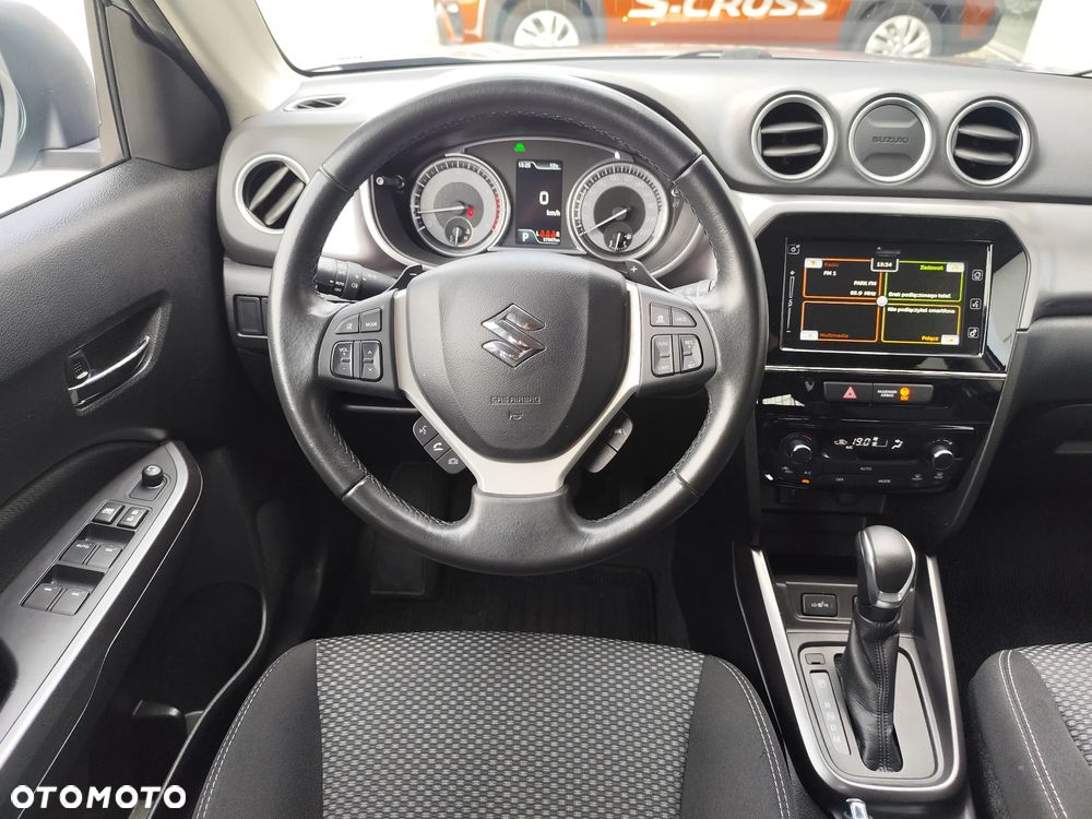 Suzuki Vitara 1.5 Strong Hybrid Premium 2WD AGS - 8