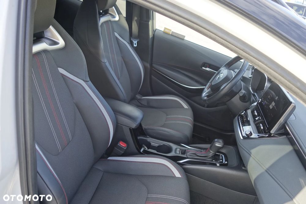 Toyota Corolla 1.8 Hybrid GR Sport - 11