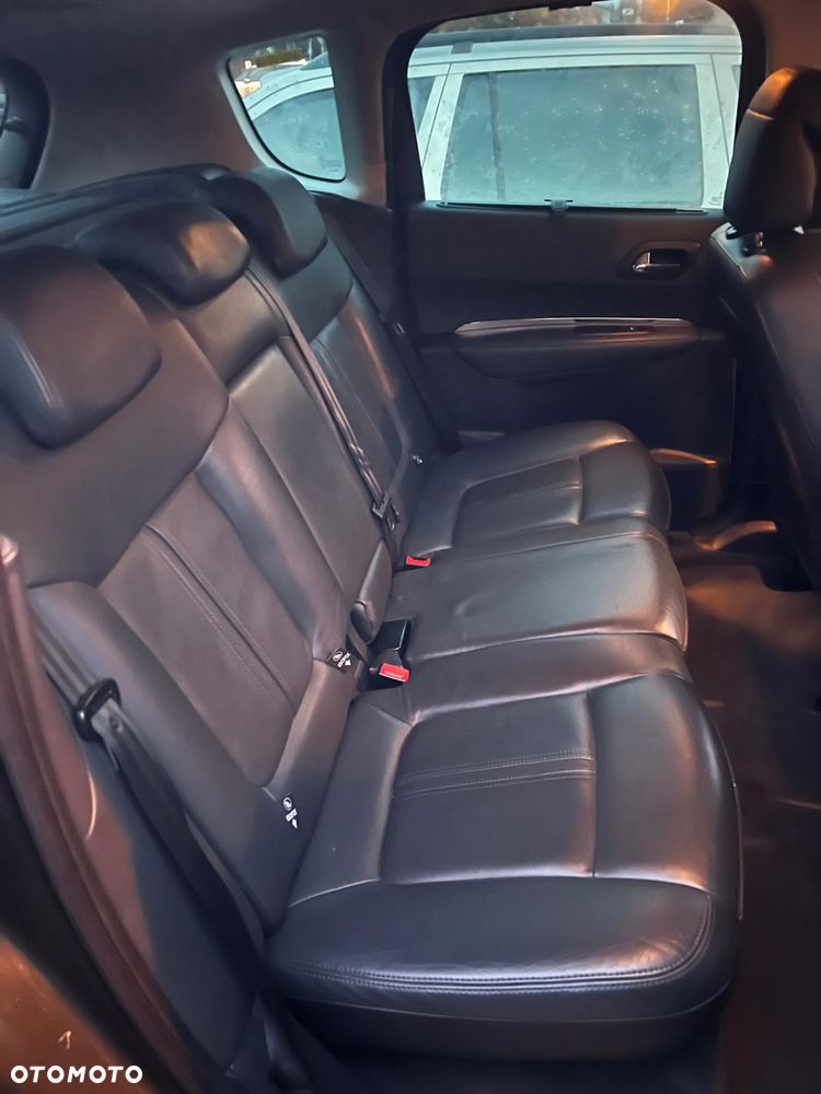 Peugeot 3008 1.6 Premium+ - 18