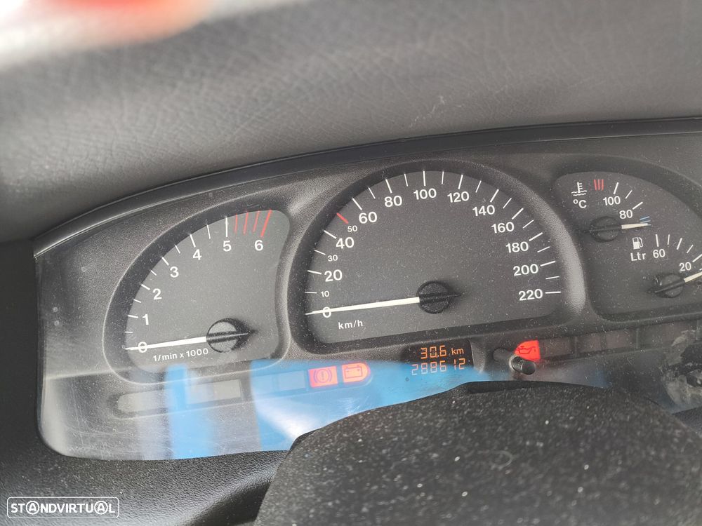 Opel Vectra Caravan 2.0 DTi GL - 1