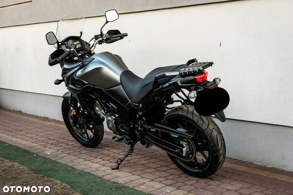 Suzuki DL - 5