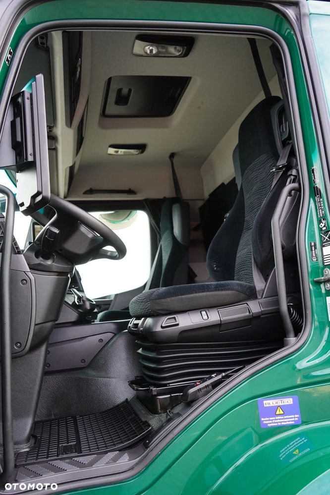 Mercedes-Benz ACTROS / 1833 / E 6 / MP 5 / KONTENER + WINDA / 21 PALET / DŁ. 8,6 M / ŁAD. 7 816 KG - 7