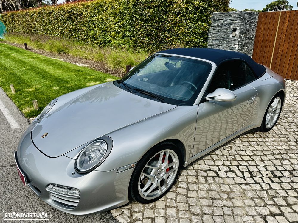 Porsche 911 Série F - 2