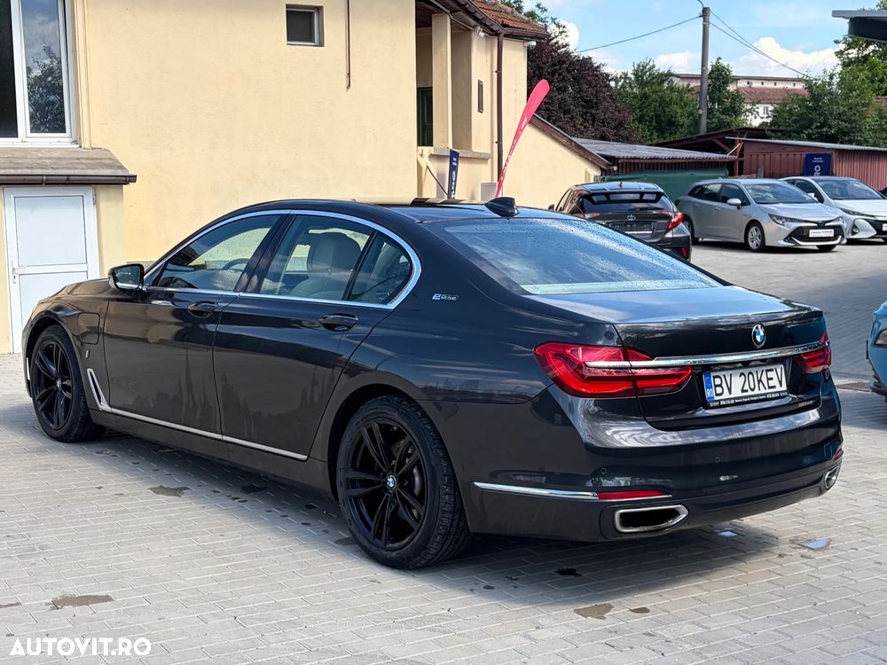 BMW Seria 7 - 3