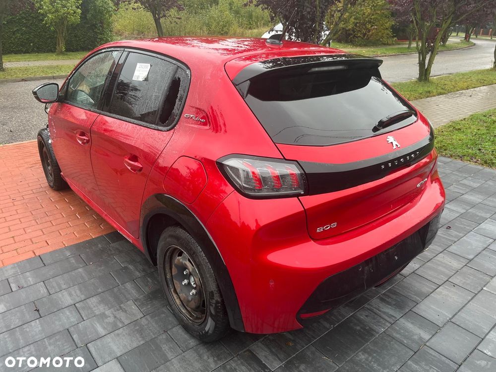 Peugeot 208 1.2 PureTech GPF Allure S&S - 9