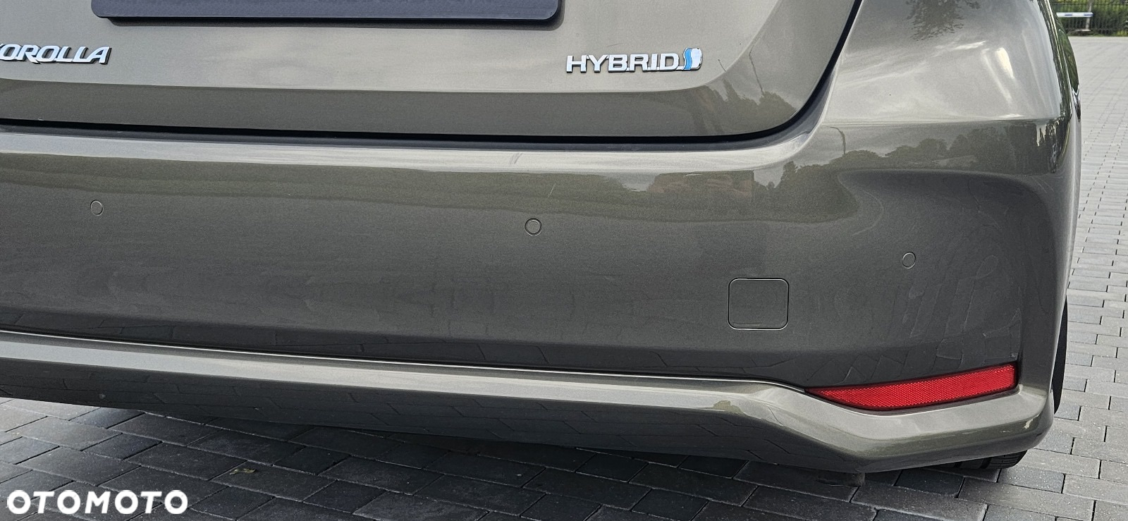 Toyota Corolla 1.8 Hybrid - 23