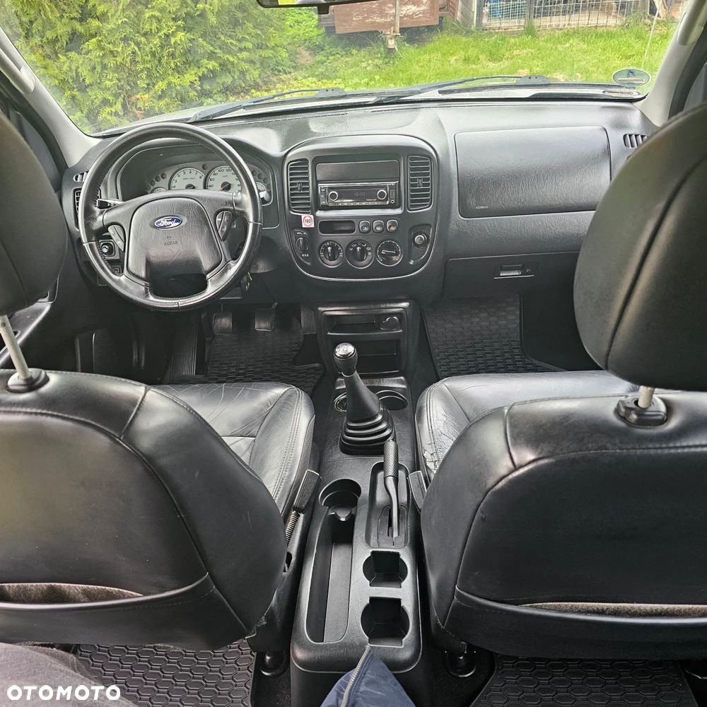 Ford Maverick 2.0 - 13