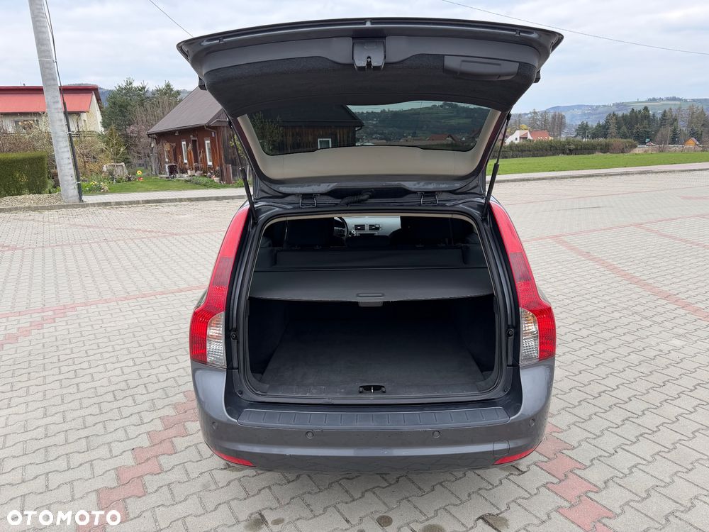 Volvo V50 - 9
