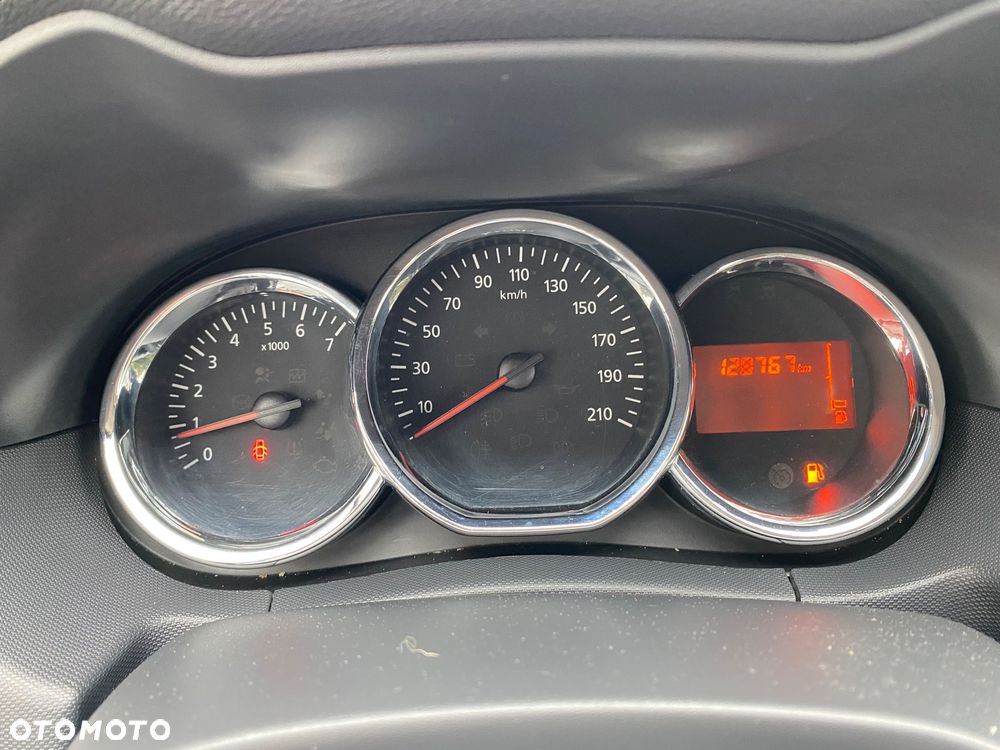 Dacia Duster 1.2 TCe Laureate S&S EU6 - 7