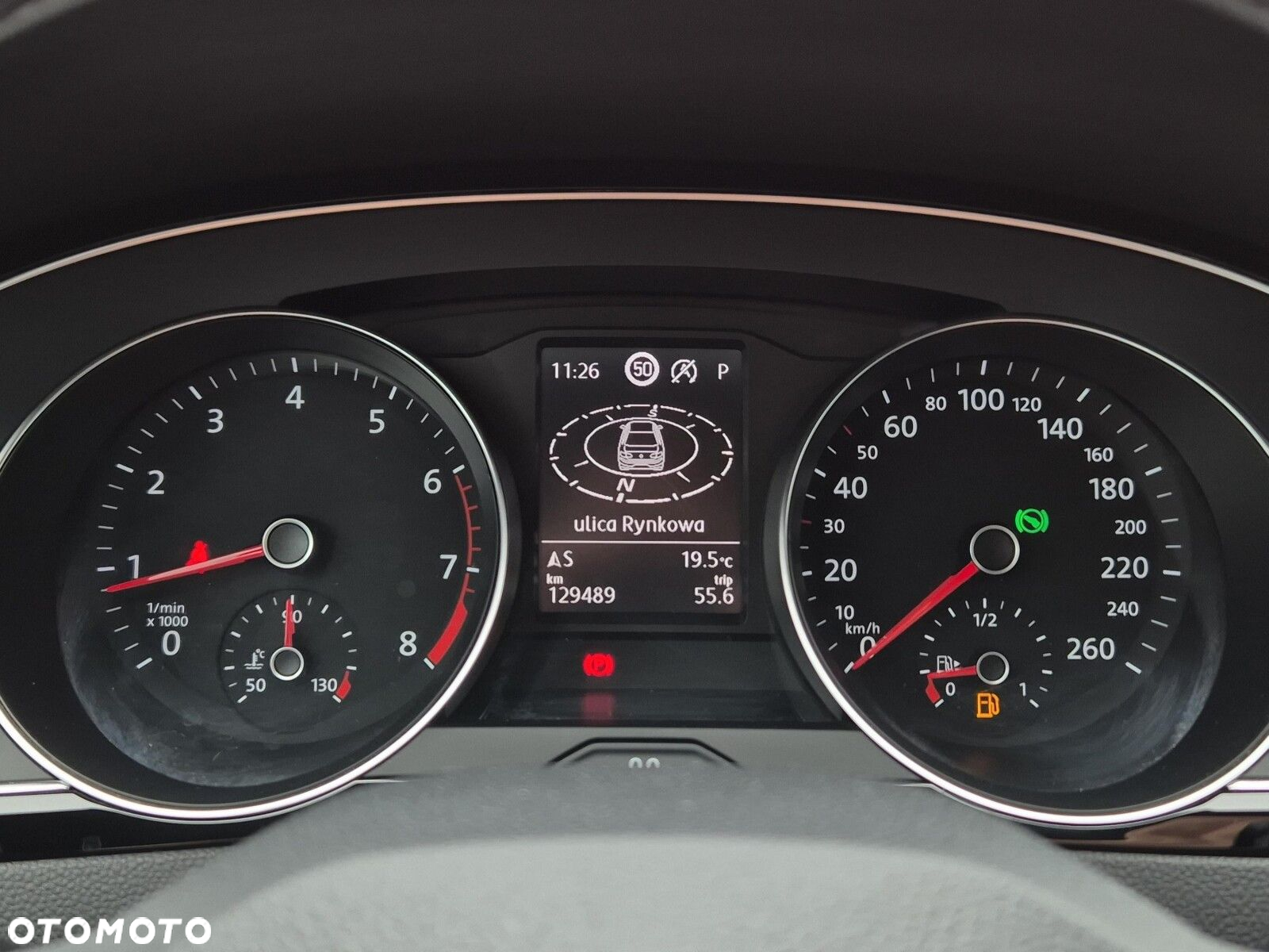 Volkswagen Passat 2.0 TSI Business DSG - 22