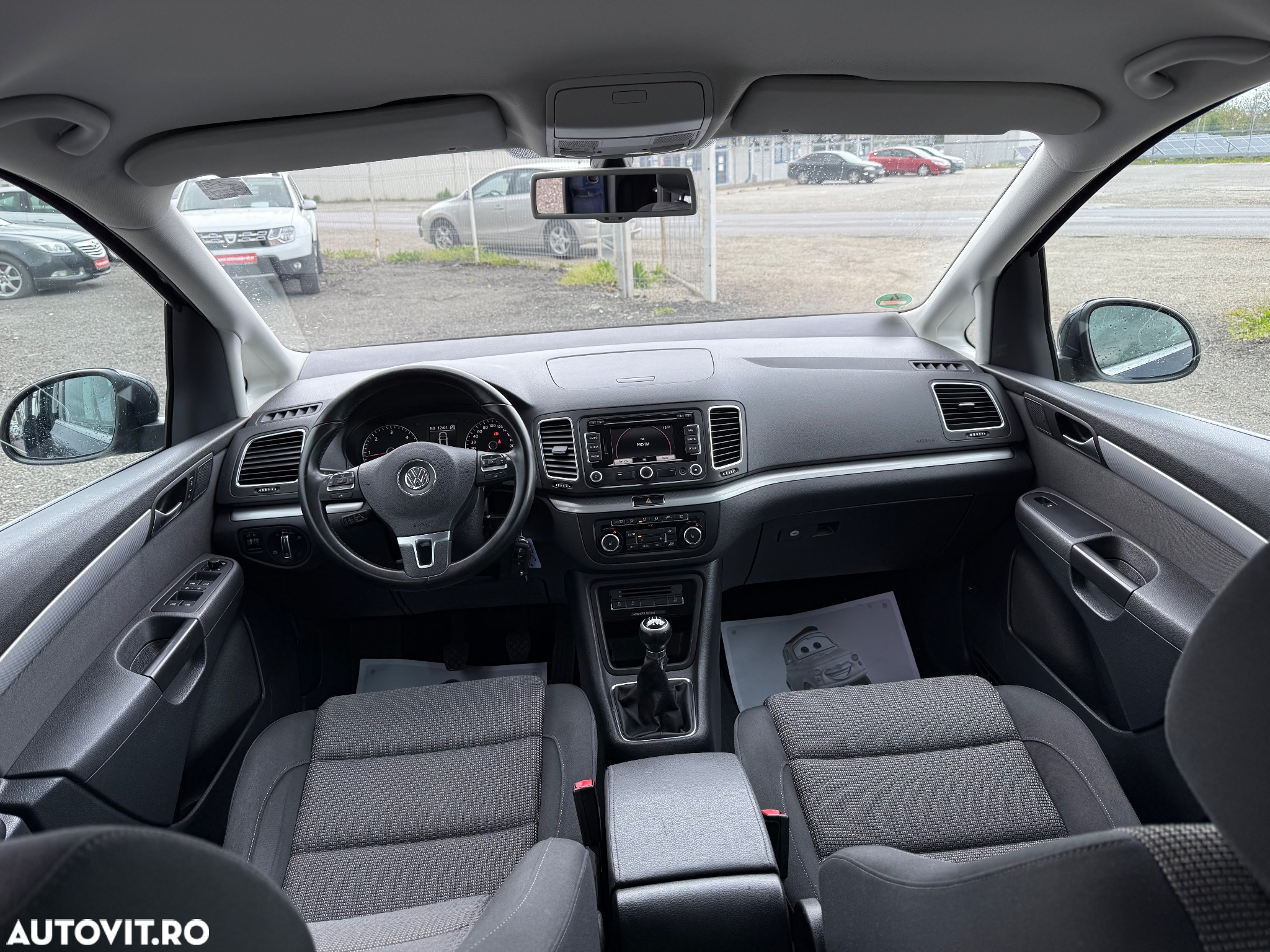 Volkswagen Sharan 2.0 TDI BlueMotion Technology Trendline - 8