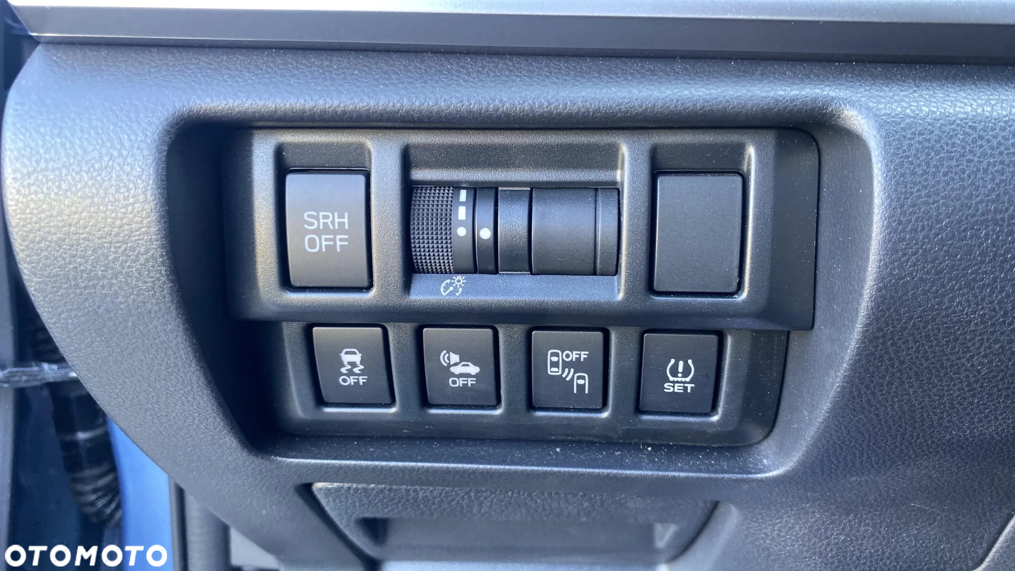 Subaru XV 2.0i-S Platinum (EyeSight) Lineartronic - 21