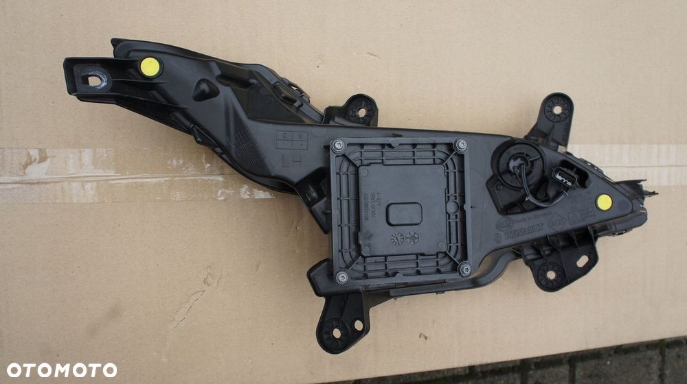 LEWY LED HALOGEN SWIATLO DRL ZDERZAK RENAULT MEGANE V E-TECH E TECH - 8