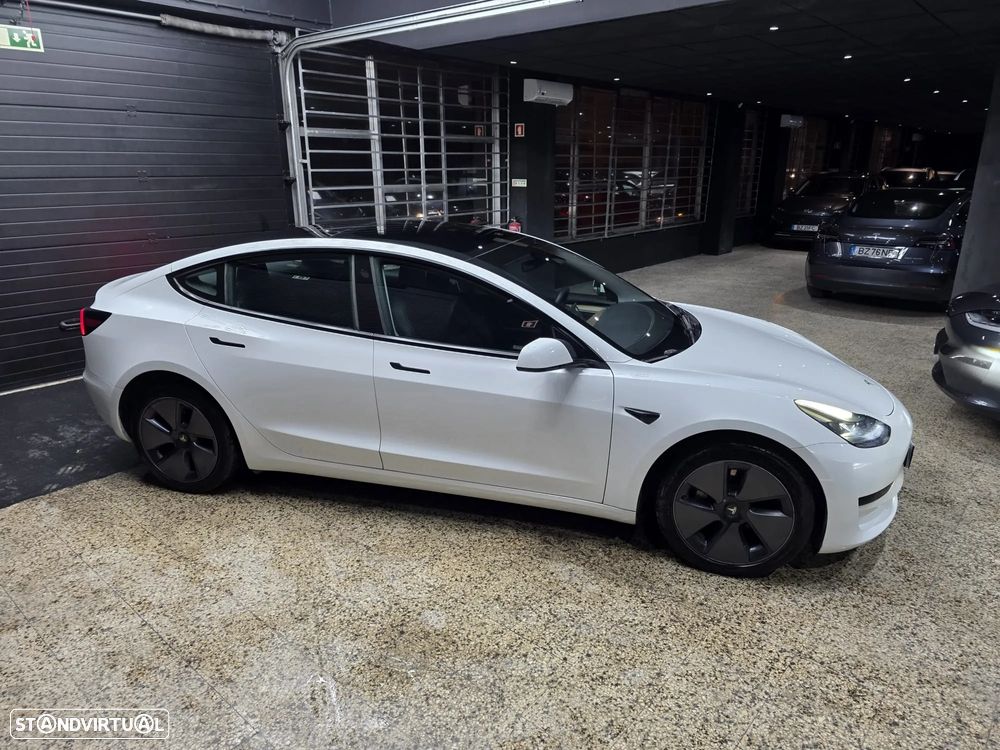 Tesla Model 3 Standard Range Plus RWD - 5