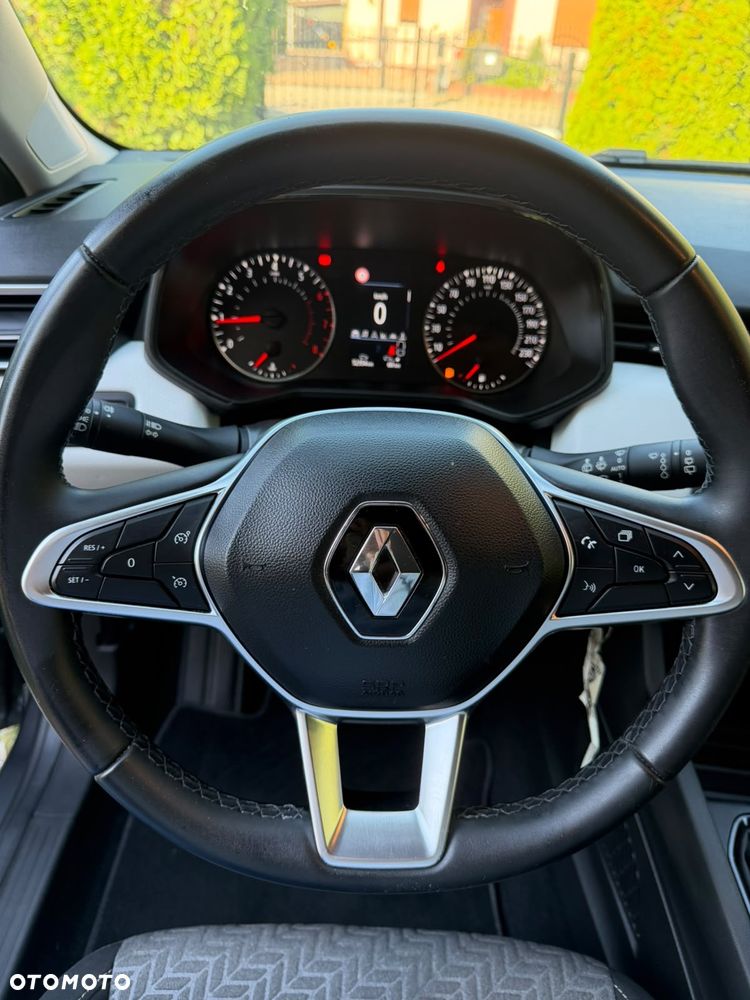 Renault Clio - 12