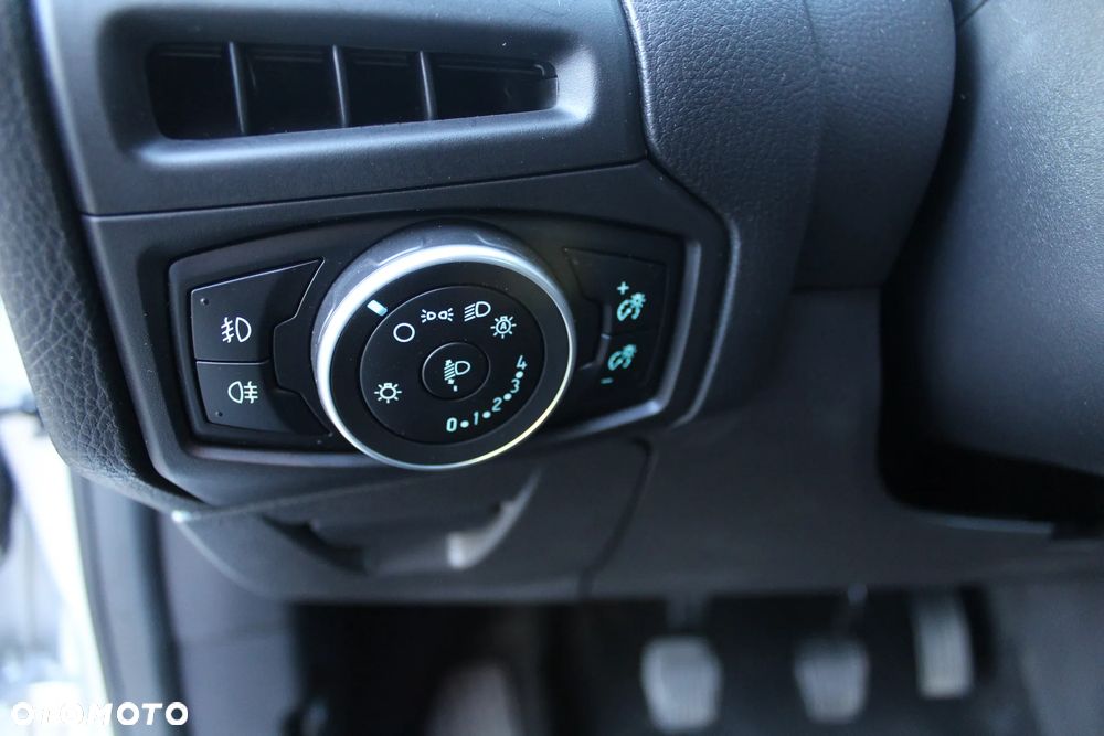 Ford Focus 1.0 EcoBoost Titanium - 16