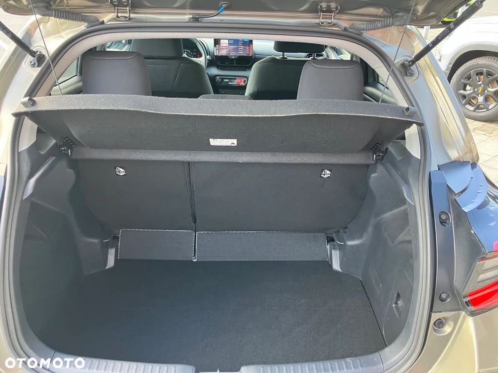 Toyota Yaris Hybrid 1.5 Style - 7