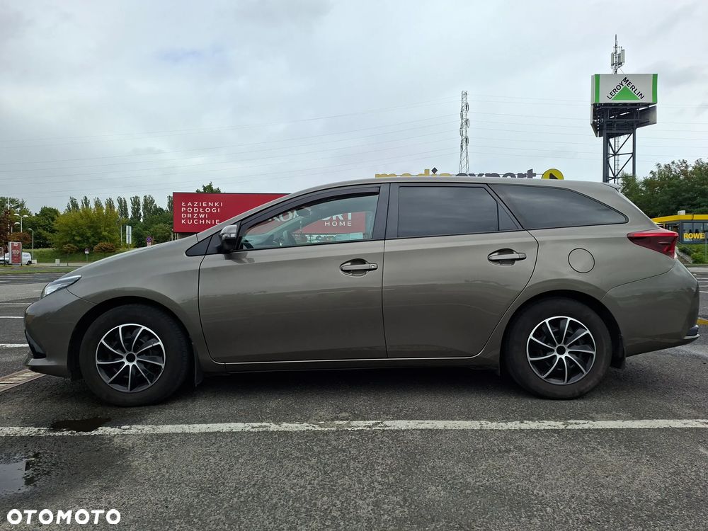 Toyota Auris 1.6 Active - 8
