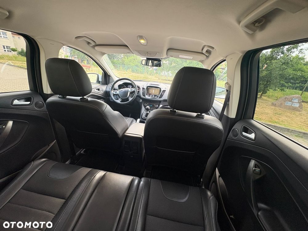 Ford Kuga 2.0 TDCi 4WD Titanium - 23