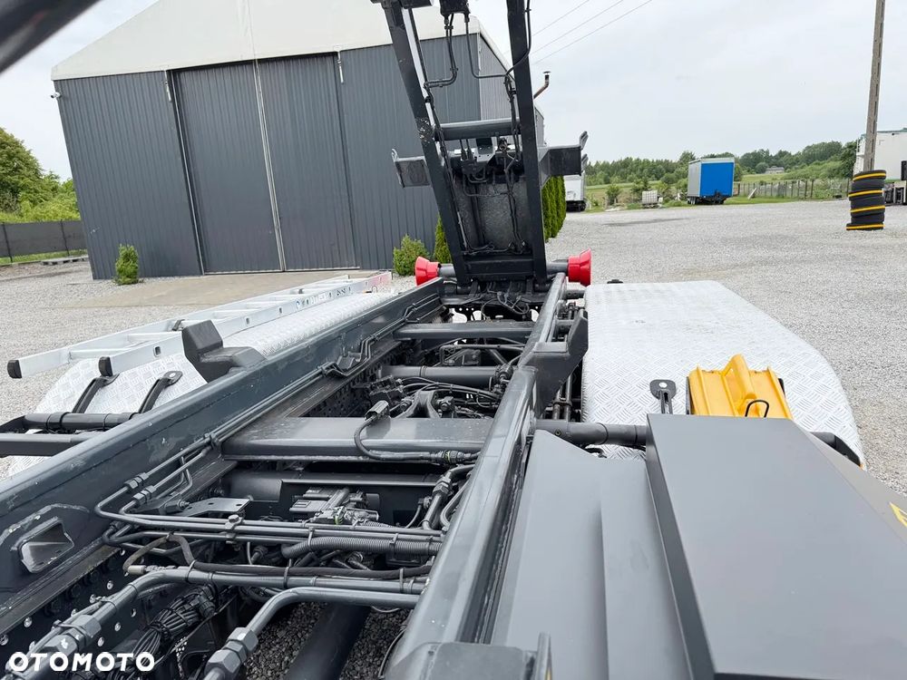Mercedes-Benz ANTOS 2643 / 6X2 / HAKOWIEC MEILLER 20 000 KG / Z NIEMIEC / IDEALNY - 21
