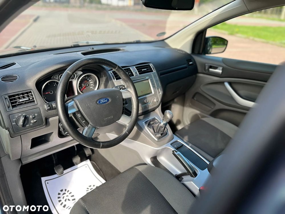 Ford Kuga 2.0 TDCi 4x4 Titanium - 7