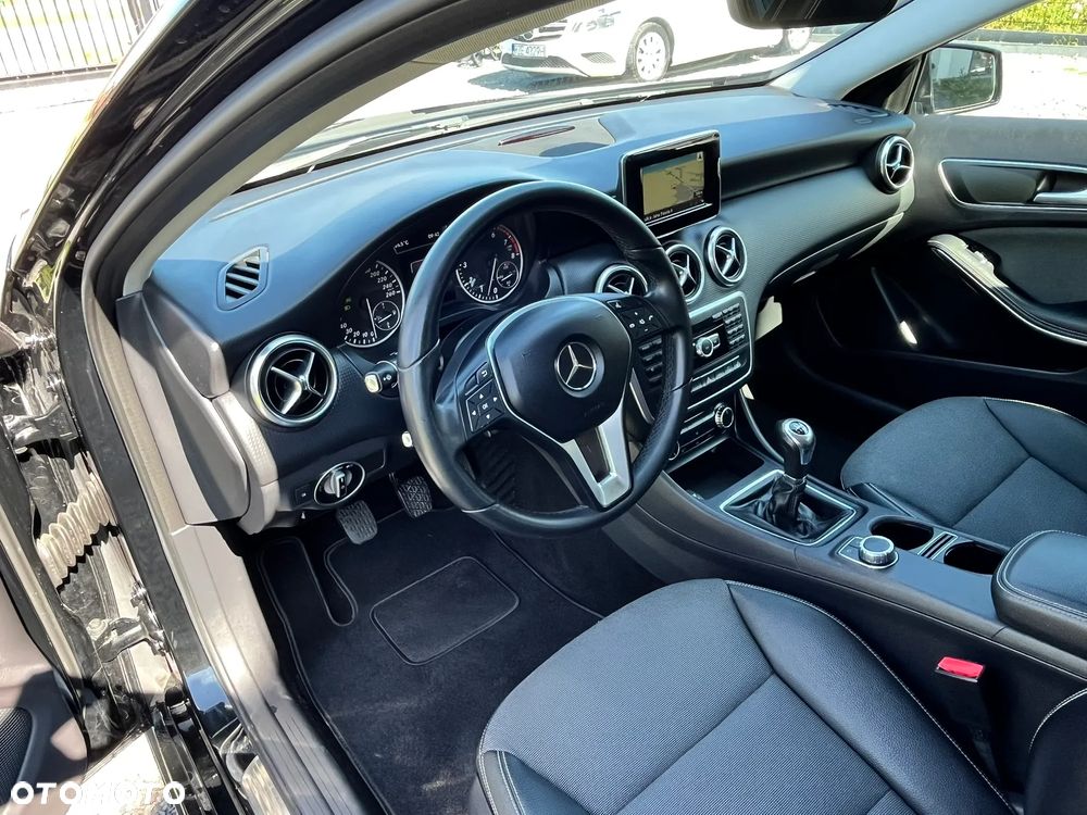 Mercedes-Benz Klasa A 180 BlueEfficiency Edition - 14