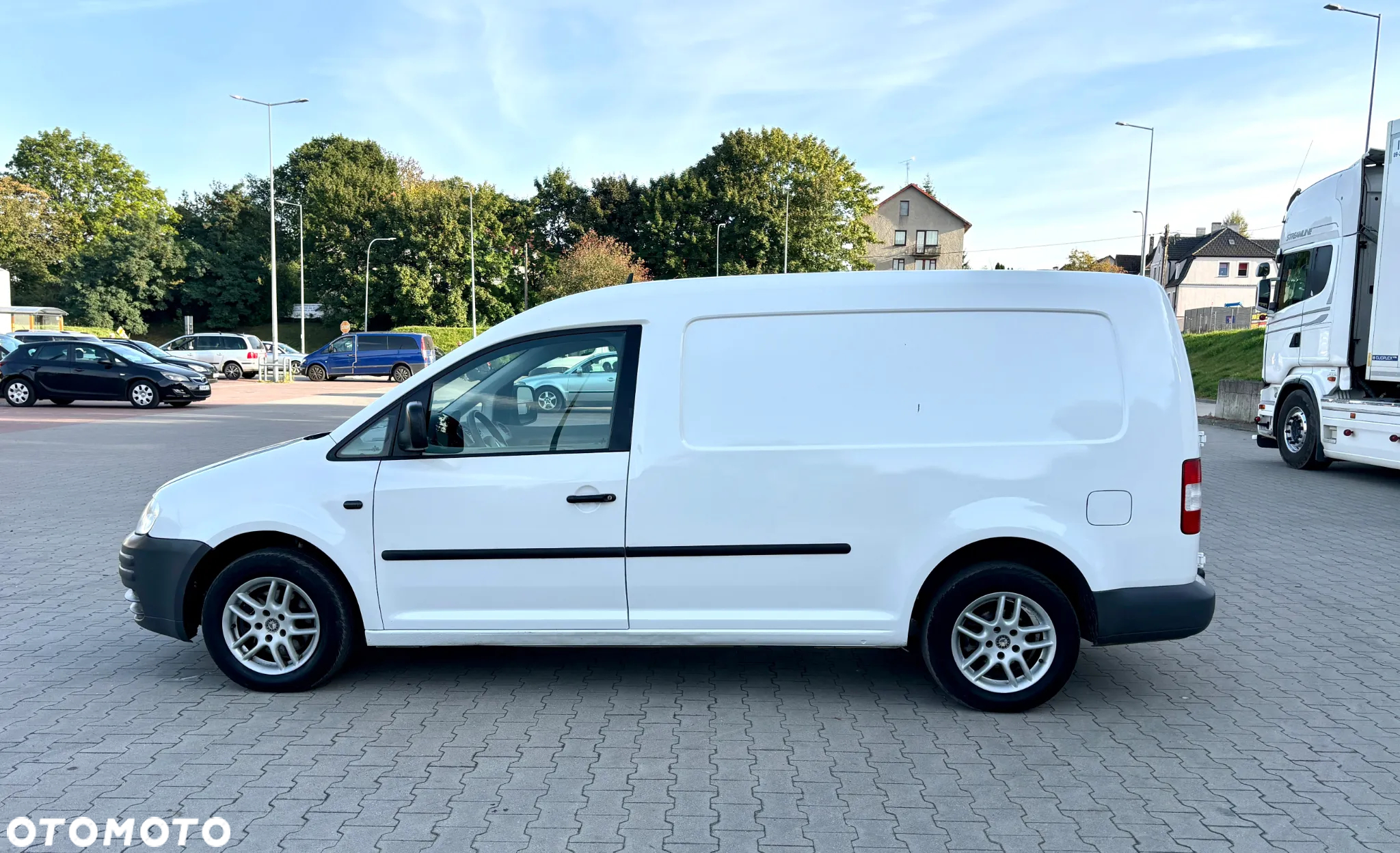 Volkswagen Caddy MAXI 1.9 TDI 105 KM DSG Klima G.fotele Piękny - 6