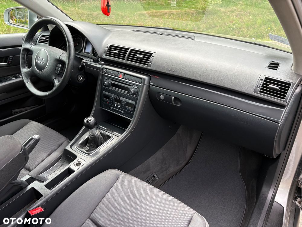 Audi A4 Limousine - 19