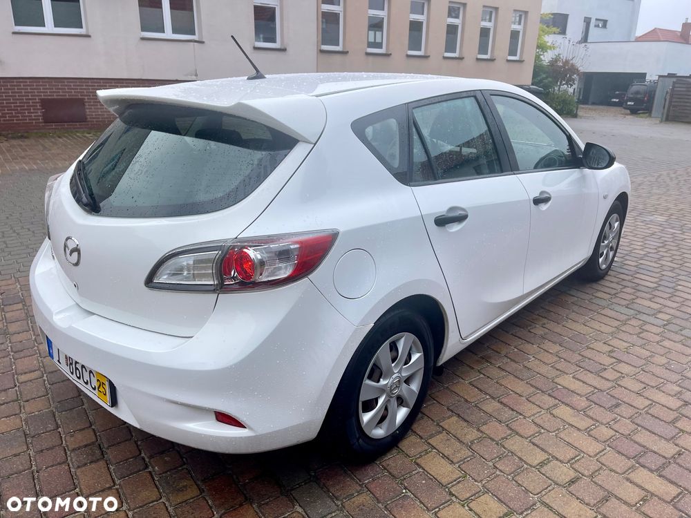 Mazda 3 - 6
