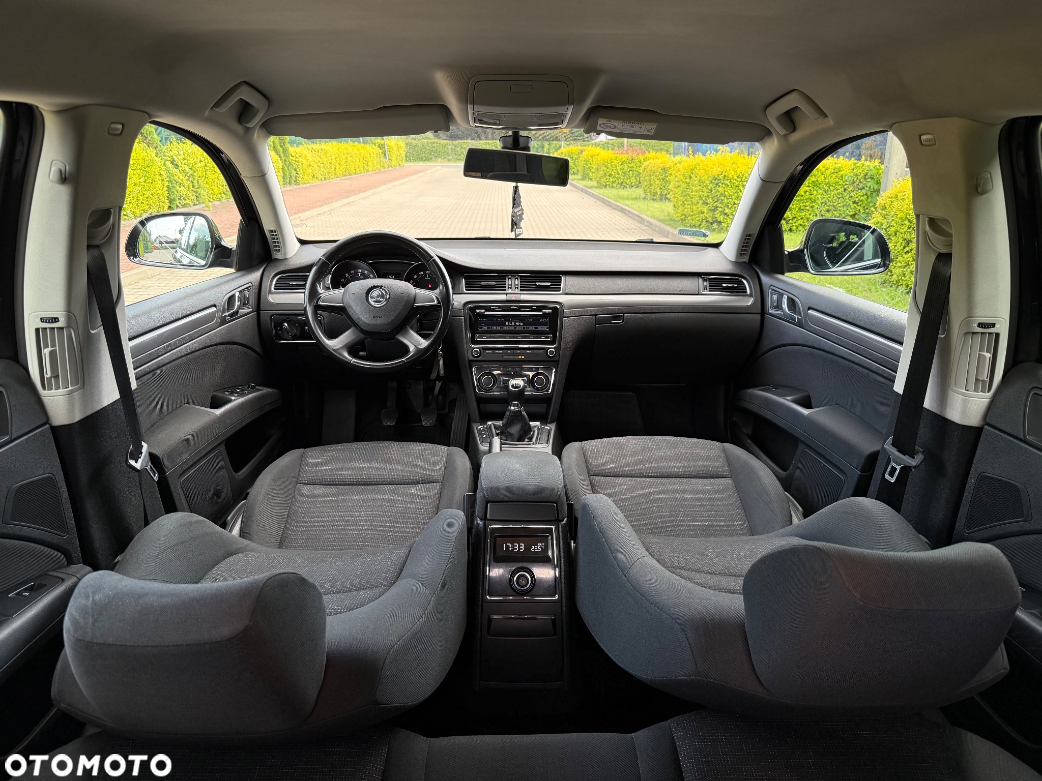 Skoda Superb 2.0 TDI Ambition - 22