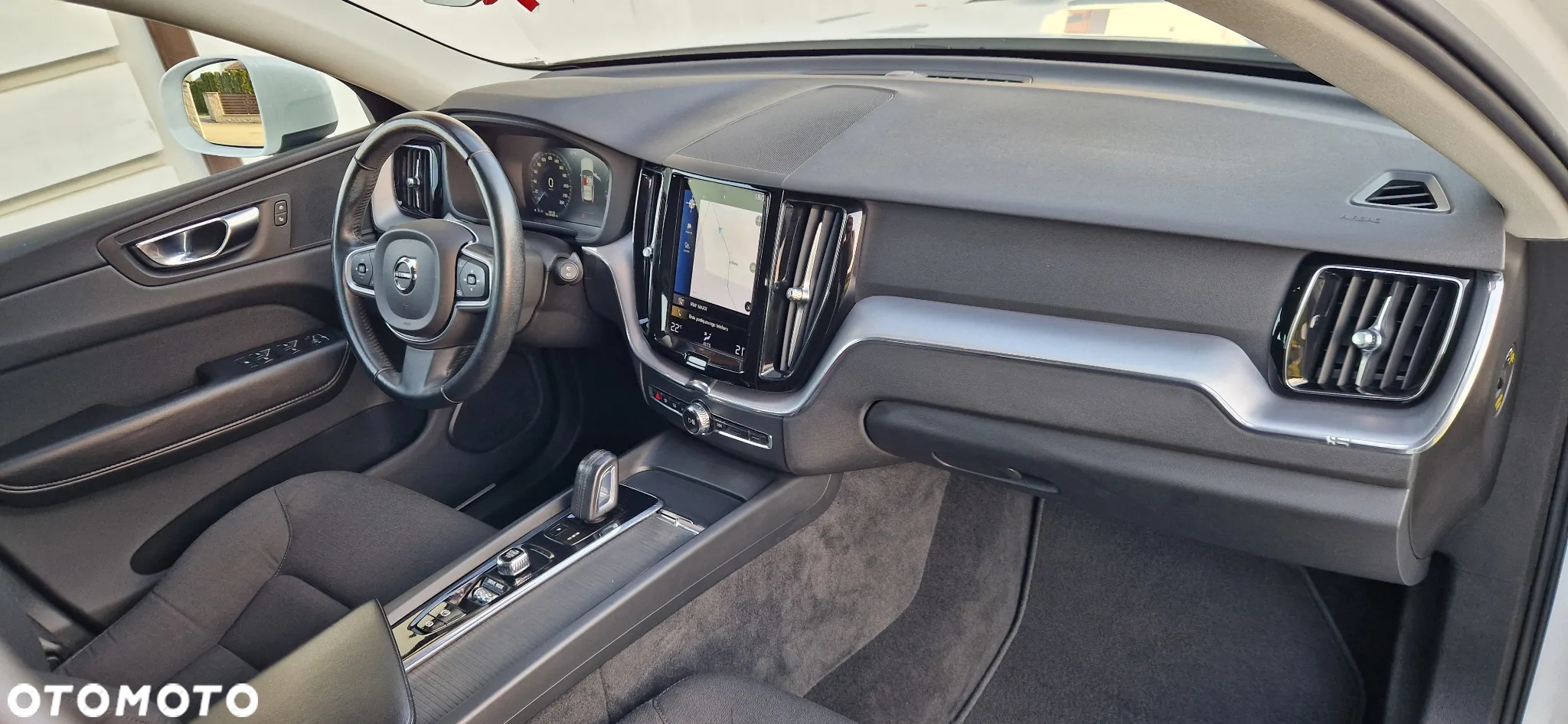 Volvo XC 60 B4 D AWD Geartronic Momentum - 25