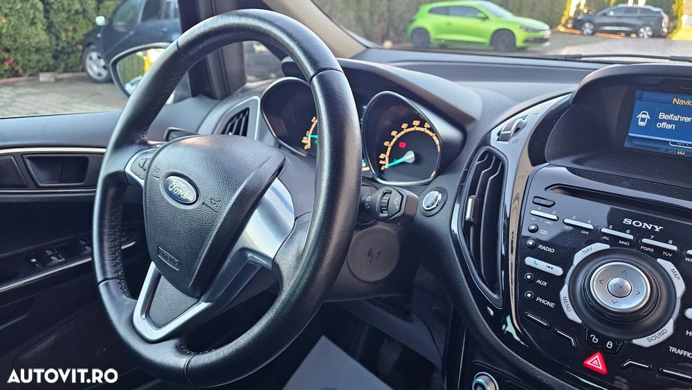 Ford B-Max 1.0 EcoBoost Titanium - 13